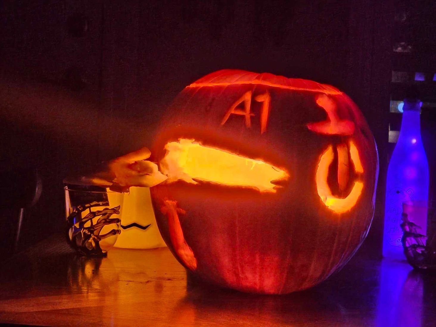 A1 Spirit with some Light 3D wing sculpted out of pumpkin shavings and attached with toothpicks.