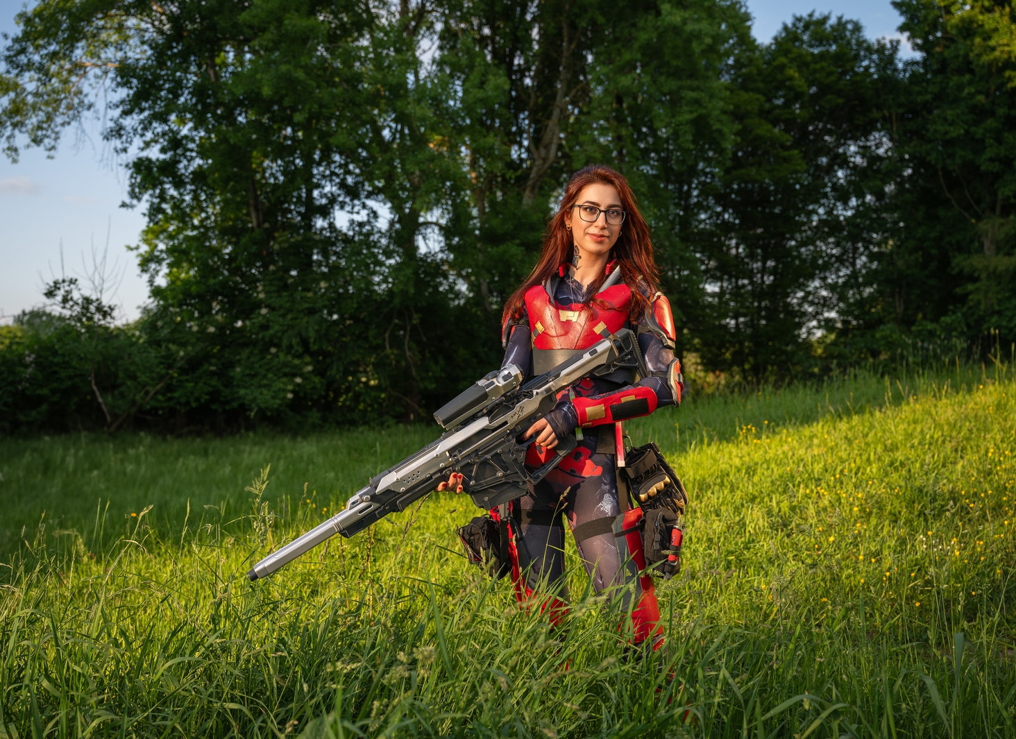 My very first selfmade Cosplay. Inspired from the RSI "Mac Flex" and "Venture" light armor. 