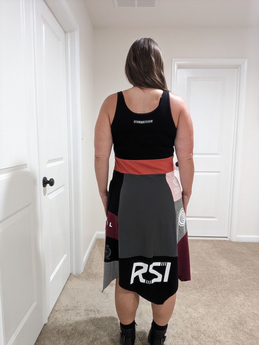 Star Citizen label taken from the ribbon that was wrapped around the blanket.