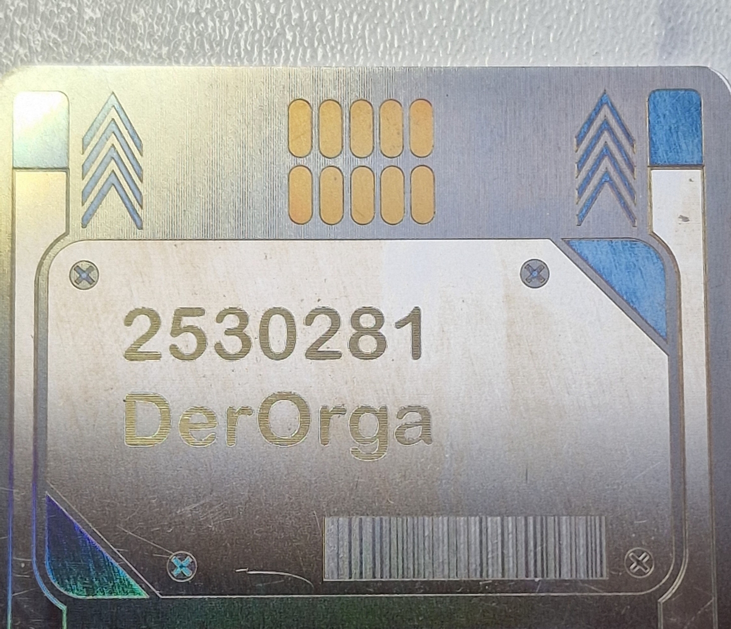 Each card is personalized for the recipient with his ingame name and handle