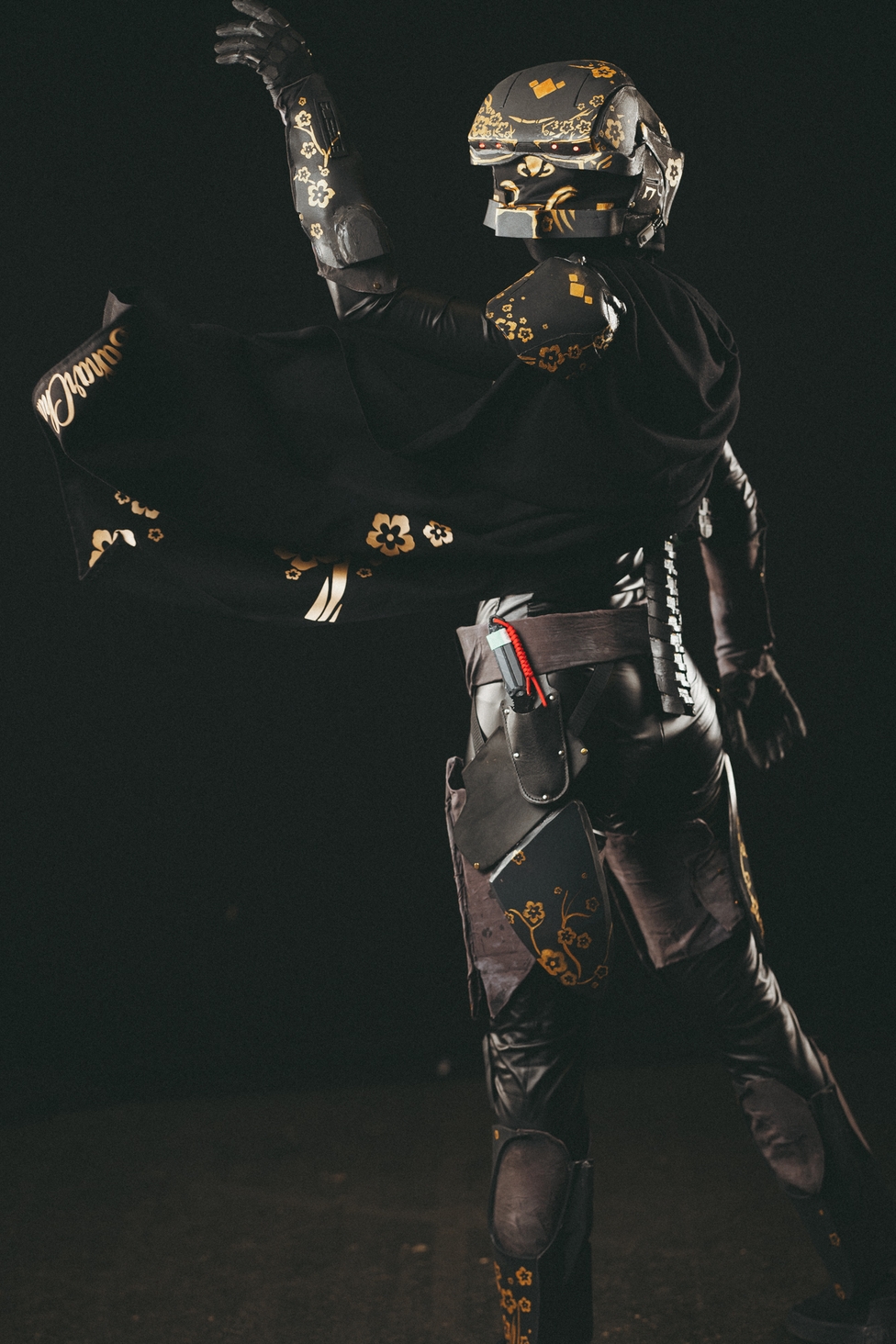 Could we please get a cape in game as well?