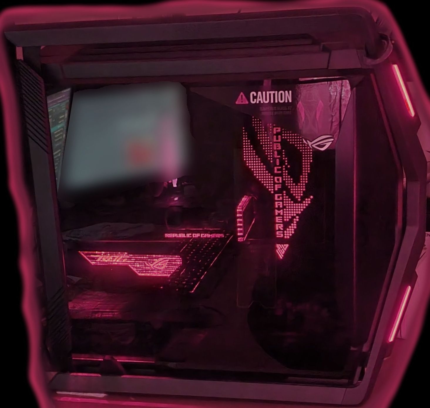 It's tinted tempered glass panels can be helpful so i'm not blindsided by RGB when playing at microtech! I sit next to this UFO everyday, The aluminium diecast frame is what allows it to support 80KG it could hold me i'm only 70KG!