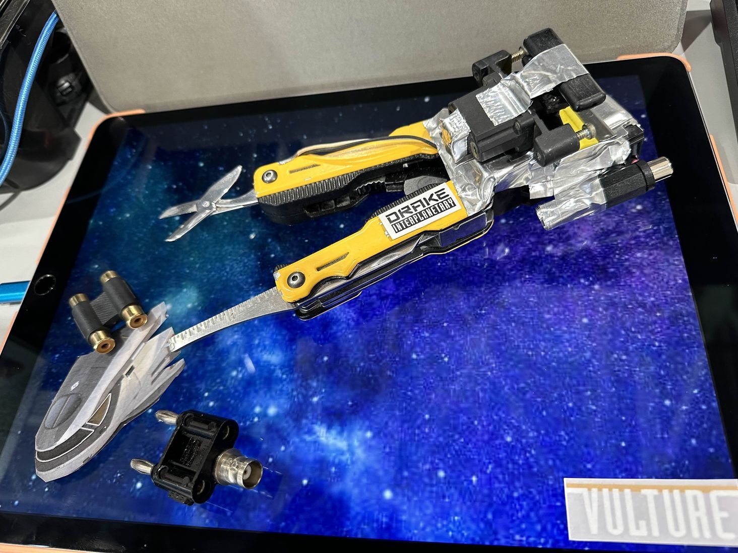 Made in true Drake fashion, spare parts, recycled material have been brought together to make this little model.