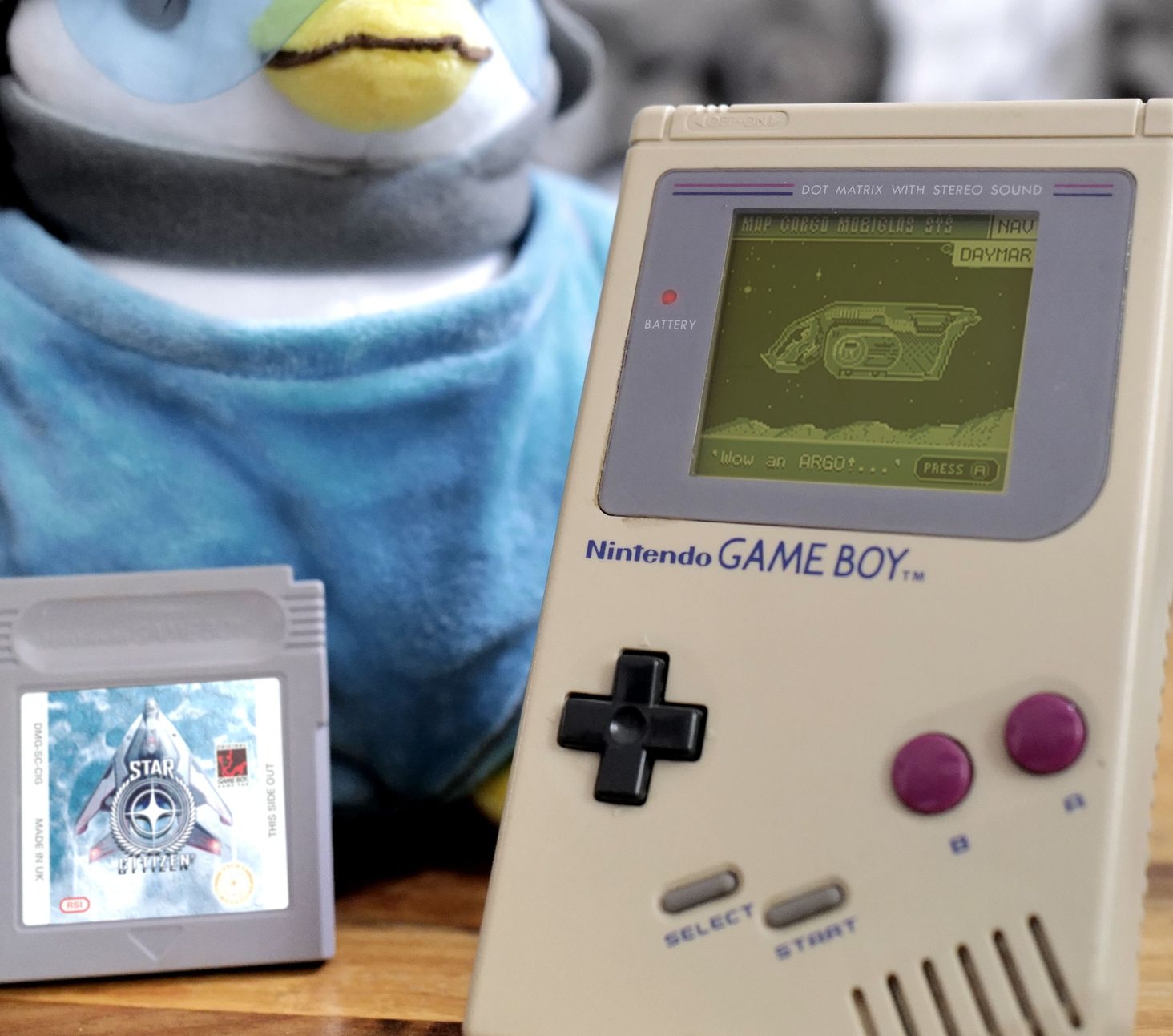 I think it came out 1991 or something, can't remember. Was a blast to play and i always loved the storylines on Daymar. Wasn't a real flight sim, more like an RPG in space but i loved it!
Anyone else has this in their collection? 