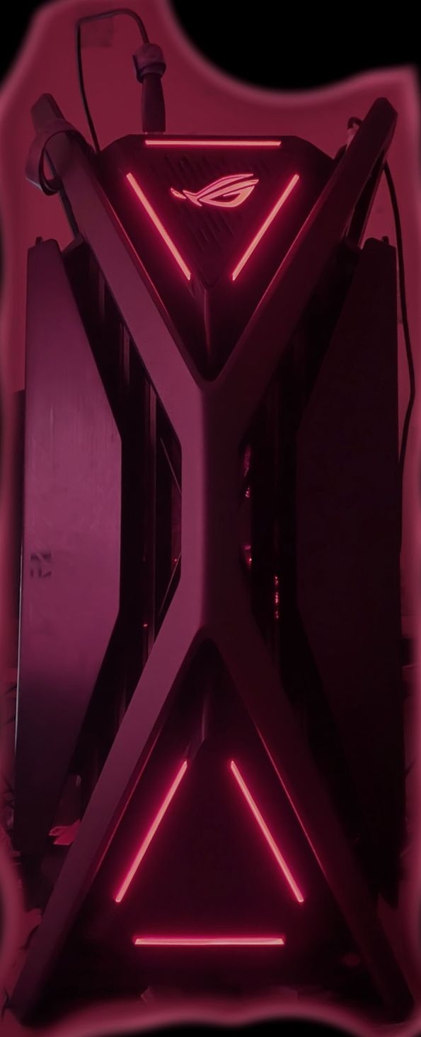 This is a ROG Hyperion case (I know it's asus but I got this before the whole RMA mess) It's about 26 Inches tall and weighs 20.8KG out the box!