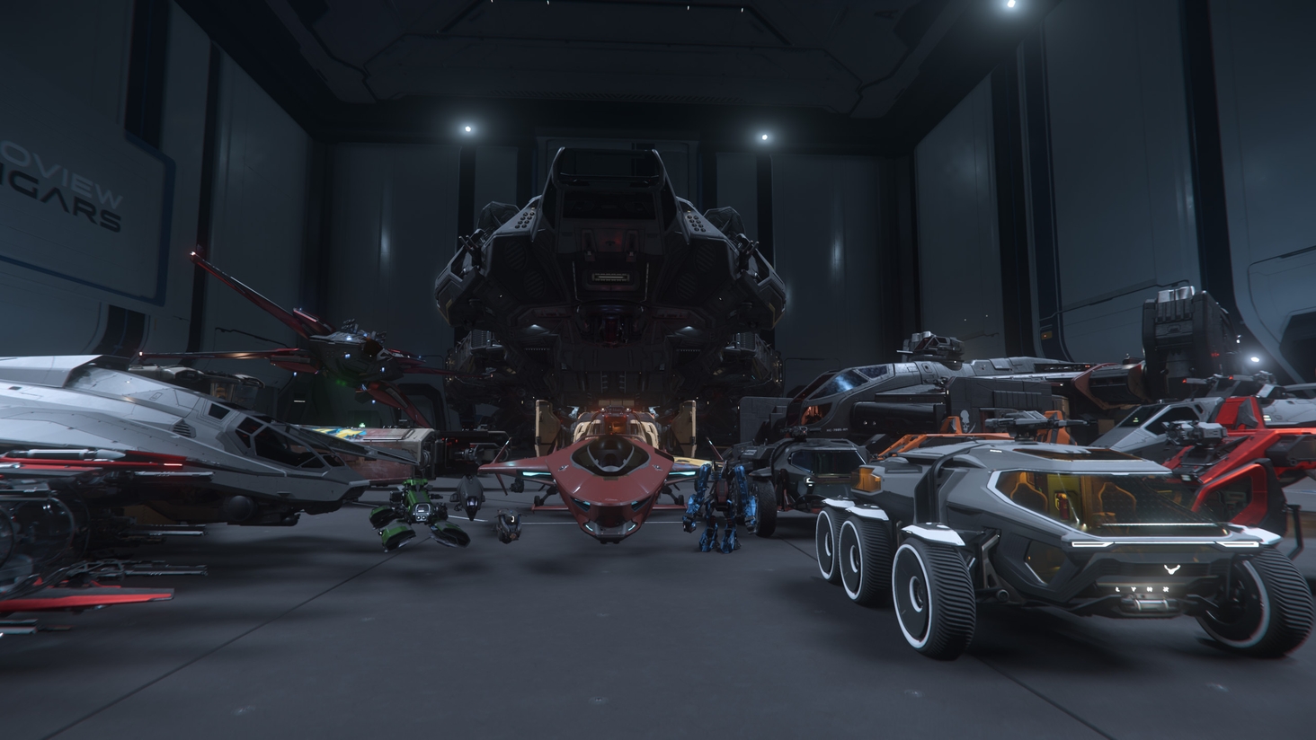 Even with all the other, smaller ships up close, the Polaris is one intimidating ship.