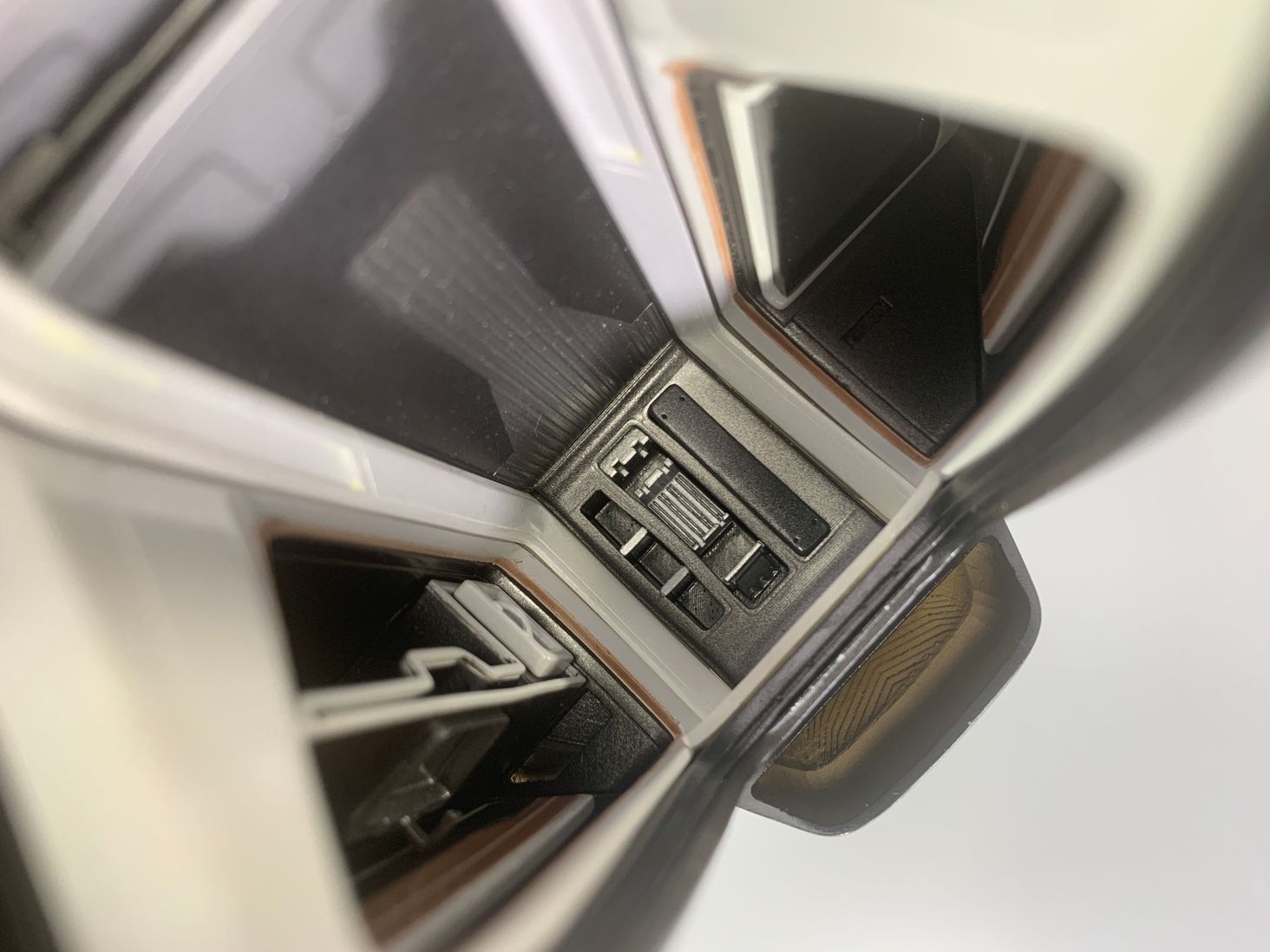 my second 300i, more parts, more details